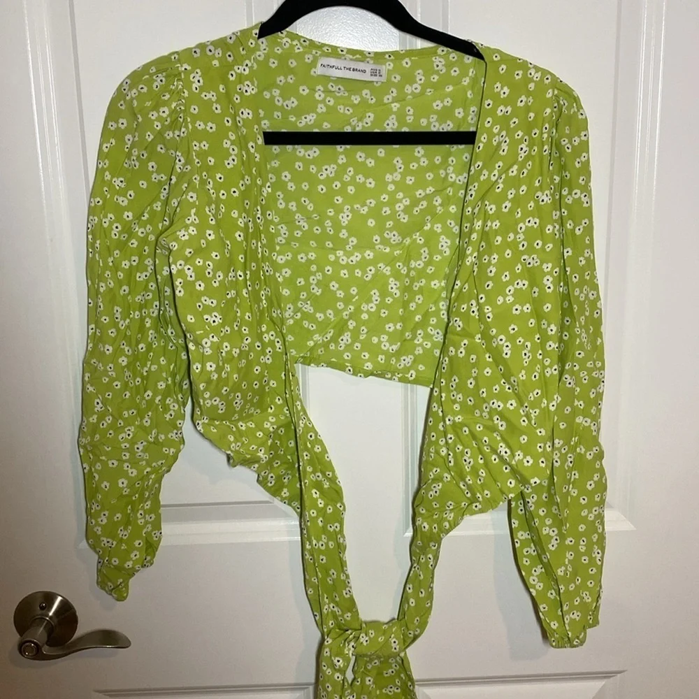 Faithfull the Brand Tianna Top Tiare Floral Print Wrap Tie Top size 2